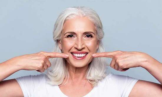 Você sabia que é possível conseguir o tratamento de implante dentário pelo SUS? Confira!