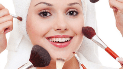 Aprende a maquillarte de forma sencilla con la ayuda de aplicaciones.
